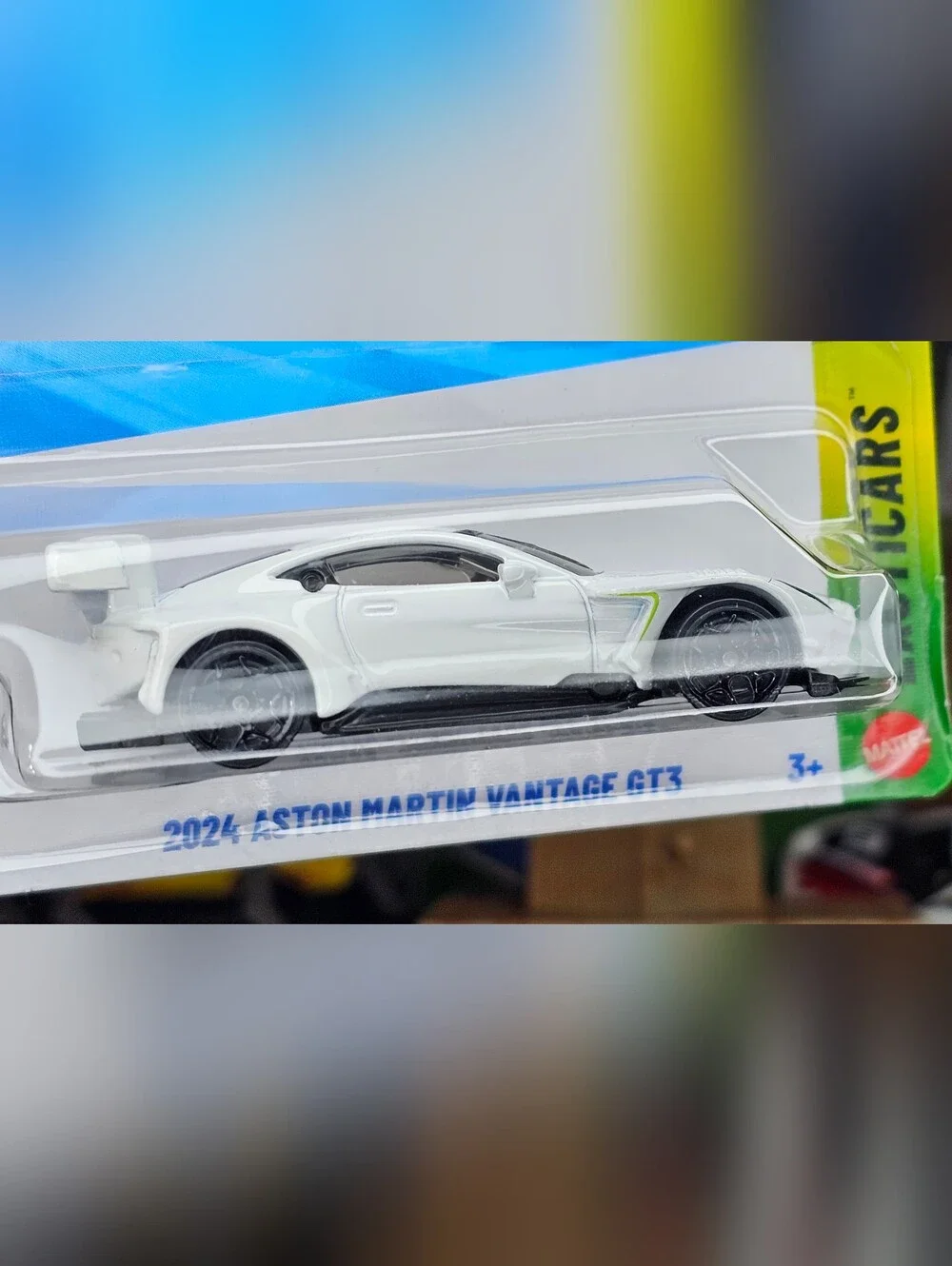 Hot Wheels 2024 Aston Martin Vantage GT3